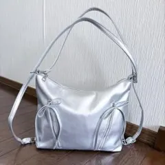 【トレンド】2way ショルダーバッグ シルバー リボン ジップ Y2K
