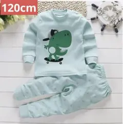 【新品】秋冬キッズパジャマ　長袖ルームウェア上下　120cm カバちゃん