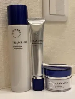 トランシーノ　化粧水・美容液・クリームまとめ売りのサムネイル