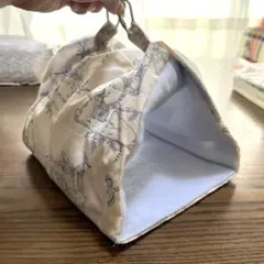 Item thumbnail for item 126c2dff-e89c-46e7-8b15-555dbf30d19c