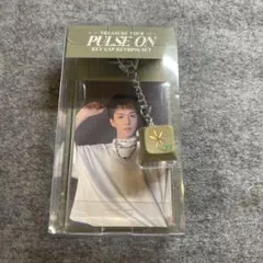 TREASURE PULS ON キーキャップキーリング トレカ付 アサヒ