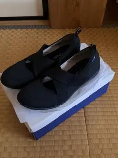 【美品】ELLE SPORTシューズのサムネイル