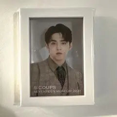 SEVENTEEN MUSEUM 2021 フレームスタンド エスクプス