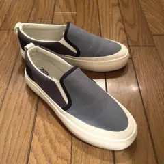 Item thumbnail for item d8568ea6-572a-4ccb-af8c-596b0f468164