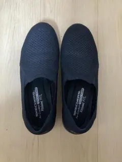 スケッチャーズ　スリッポン　24.5