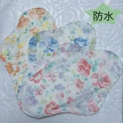 組み換え可❤毎日使える♪特価！防水布ナプキン4枚セット⑲ - メルカリ