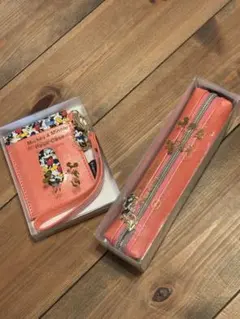 【新品未使用】Disney ミッキー&ミニー ペンケース　パスケース2点セット
