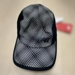 未使用品　ニューバランス ランニングキャップ　ブラック　フリーサイズのサムネイル