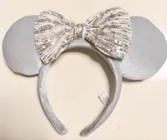 海外ディズニー　カチューシャ　グレー