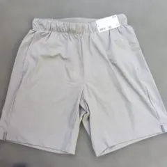 UNIQLO　ウルトラストレッチアクティブショートパンツ