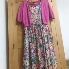 お値下げ　ローラアシュレイ　花柄ワンピース　タルボットボレロ　ピンク系セット