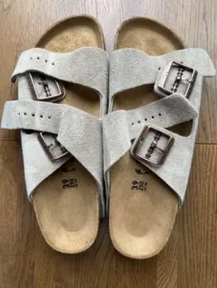 BIRKENSTOCKアリゾナ スエードレザートープ レギュラー43（28cm） BIRKENSTOCK（ビルケンシュトック） アリゾナ トープ サンダル