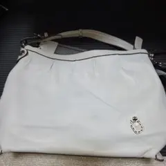 PELLE BORSA ホワイトレザーショルダーバッグ