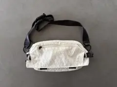 ships エバーカーキ ボディバッグ 専用 - メルカリ