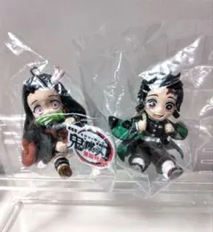 鬼滅の刃 劇場版 無限列車編 チャーム付きフィギュア【炭治郎＆禰豆子】