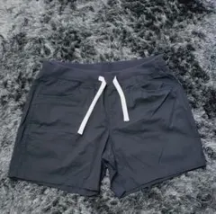IGNIO ブラックパンツ