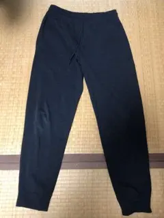 ユニクロ　ウルトラストレッチスキニージョガーパンツ　S