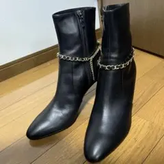 新品未使用　ダイアナブーツとブーツチャーム付