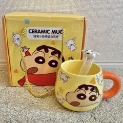 【新品・訳あり】 クレヨンしんちゃん マグカップセット イエロー×オレンジ
