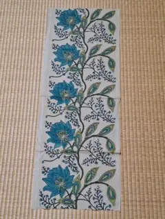青い花模様 手ぬぐい 生地