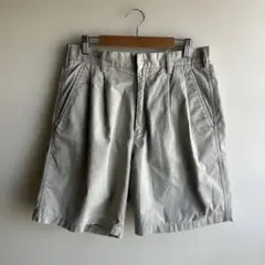 NIKE GOLF ハーフパンツ ベージュ タック入りのサムネイル