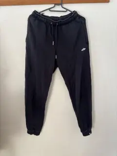 adidas ブラック スウェットパンツ