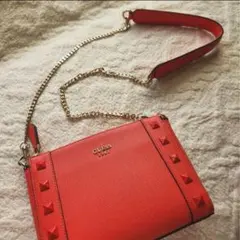 Guess 1981 ショルダーバッグ(本革)