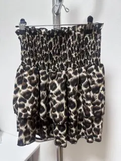 ヒョウ柄フリルミニスカート