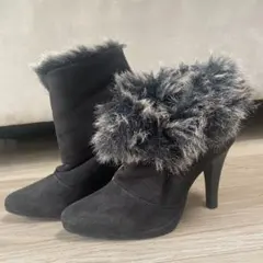 ファー付きブラックスエードショートブーツ