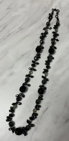 コスチュームジュエリー★黒色デザインネックレス