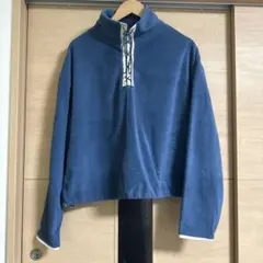 青いフリースハーフジップトレーナー　編み上げ