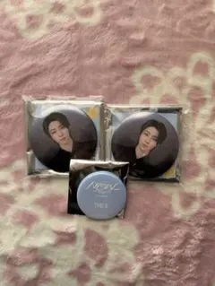 THE 8 缶バッジ 3個セット