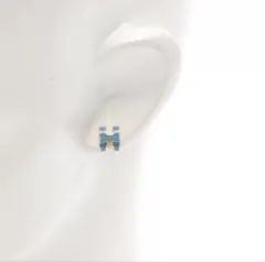 hロゴ hモチーフ　hピアス ブルー　ポップhピアス