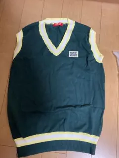 レピピアルマリオ　ニットベストのサムネイル