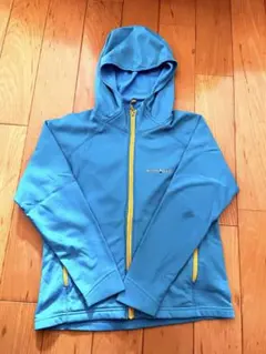 montBell フード付パーカー 水色 ブルー 130 記名汚れあり モンベル