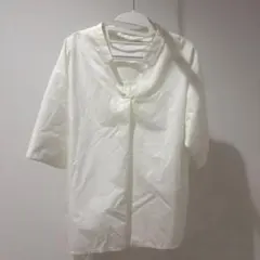LUCA LADY LUCK LUCA バックプリーツ 半袖ブラウスのサムネイル