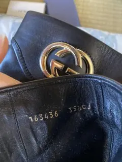 Gucci 長い靴のサムネイル