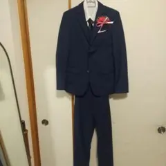 ネイビー スーツ 1式。コサージュ付き158〜164