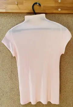 PLATS PLATS サーモンピンク ハイネック 半袖シャツ　フレンチスリーブのサムネイル