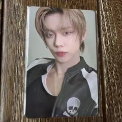 【公式】 TXT YEONJUN 연준　ヨンジュン　トレカ　ラキドロ 公式】 TXT YEONJUN 연준 ヨンジュン トレカ ラキドロ - メルカリ