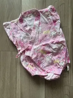 ハローキティ　甚平ロンパース　80 美品
