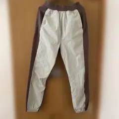 ZARA アイボリーとブラウンのジョガーパンツ