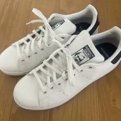 【美品】 adidas スタンスミス ホワイト ネイビー 25.5 スニーカー