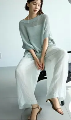 【新品タグ付】BABYLONE インドシアーリネンタックパンツ　ワイドパンツ