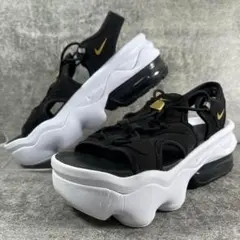 美品✨　ナイキ NIKE WMNS AIR MAX KOKO エアマックス ココ