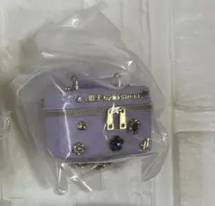 ジルスチュアート　ミニブローチバニティキーホルダー2 パープル