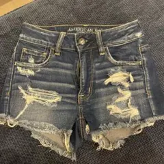 AMERICAN EAGLE ダメージデニムショートパンツ