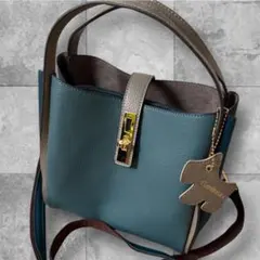 CureBorsa 青 レザー ショルダーバッグ　軽量