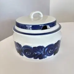 ARABIA アネモネ　キャセロール（大）とティーポット　2点　新品未使用 ARABIA アネモネ キャセロール（大）とティーポット 2点 新品未使用