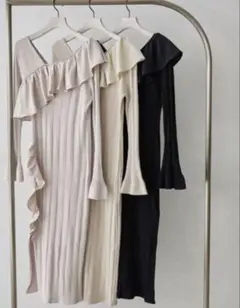 Her lip to Ruffle Wrap Rib Knit Dress - メルカリ